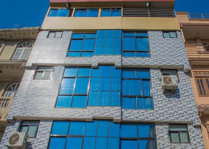 Oyo 296 Subine Guest Hotel