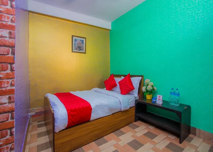 Hotel Oyo 296 Subine Guest 2*
